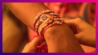 Raksha Bandhan 2022: রাখি পূর্ণিমার সকালে ভাইকে  কী উপহার দেবেন রইল তার এক ঝলক!